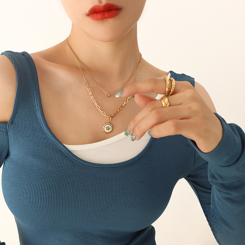 Versatile White Shell Little B - đánh giá và giá Layered Necklace Set